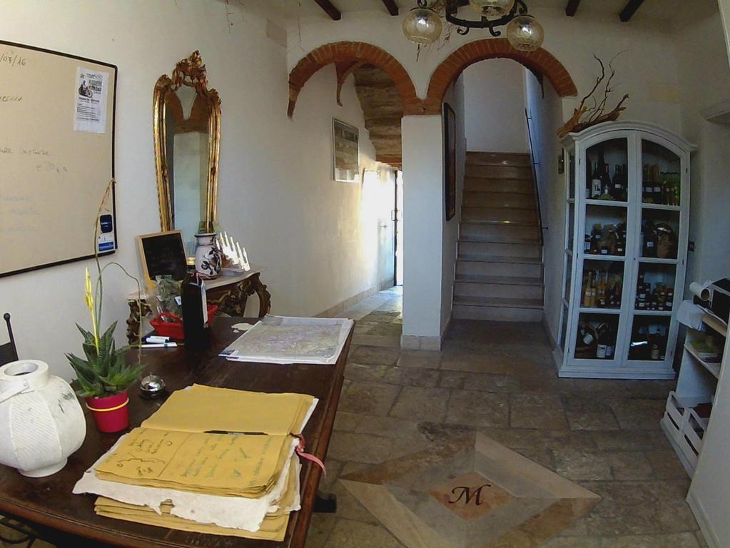 Aparthotel La Francigena Staggia Zewnętrze zdjęcie